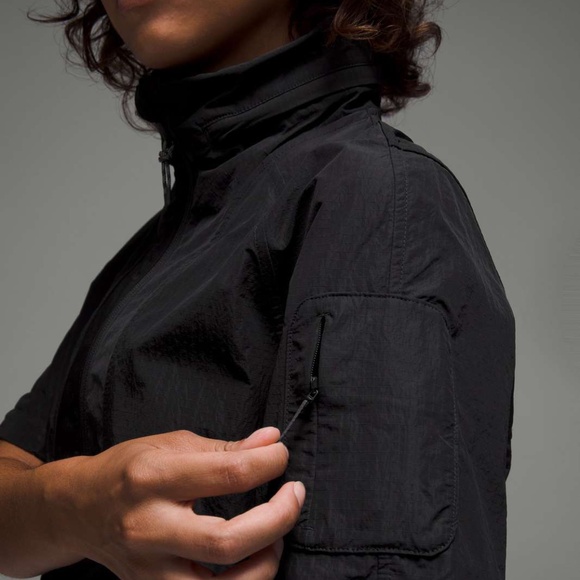 Like-New- Lululemon Convertible Ripstop Hiking Jacket with Detachable Bag (2) - Picture 4 of 15